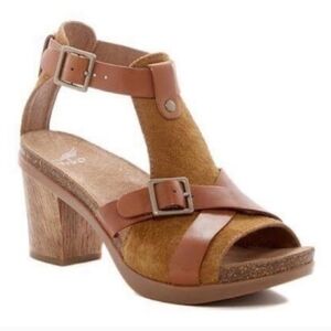 Dansko Dominique Leather T-Strap Block Heel Buckle Sandal Women's Size 36 Brown